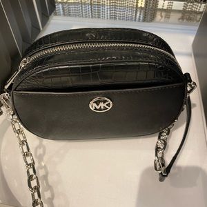 NWT Michael Kors Crossbody Bag